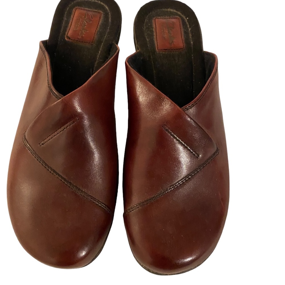 Clarks Artisan Sandals